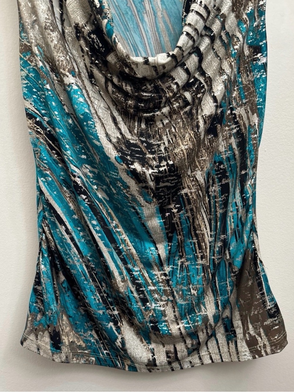 IZ Byer women’s XL tank top (Y2K style) - Picture 3 of 9